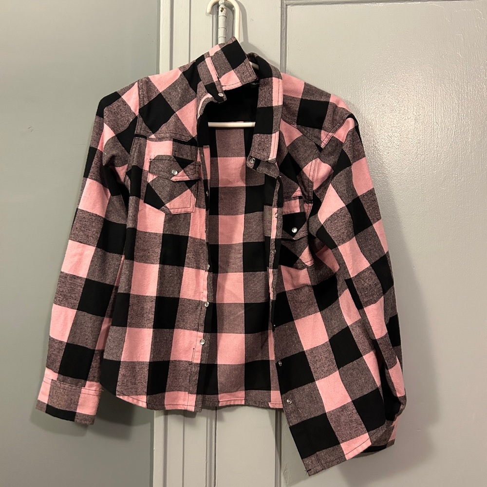 Cute pink and black plaid flannel